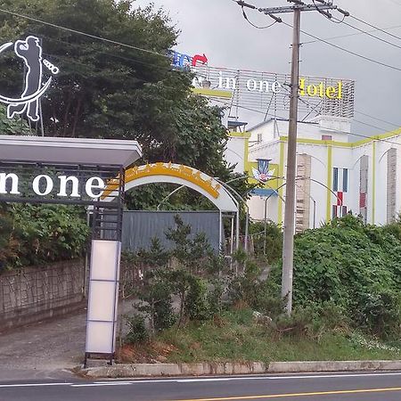 Hole In One Hotel Sacheon Eksteriør bilde